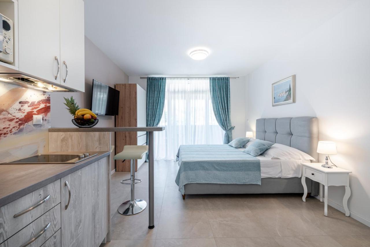 Oyo Deluxe Appartement *