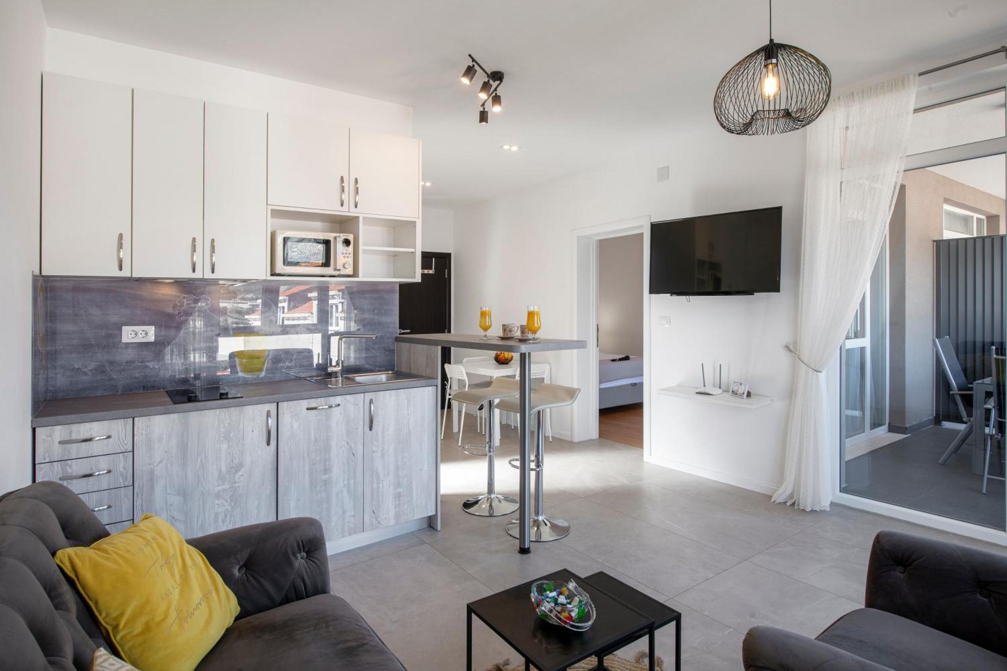 Oyo Deluxe Appartement *
